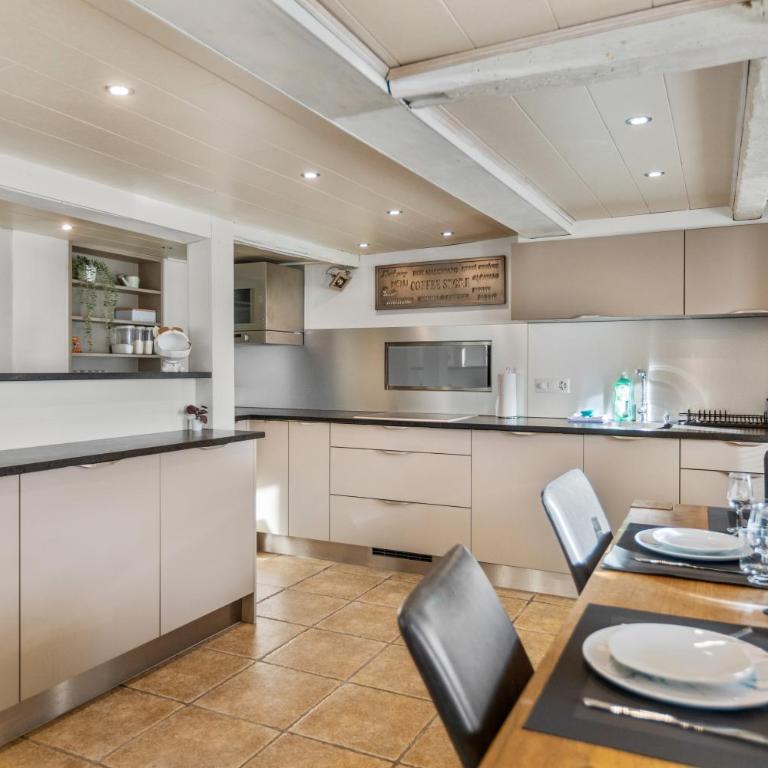 Historic Charming House 10 min from Crans-Montana - Chalet 3 Chambres - 47