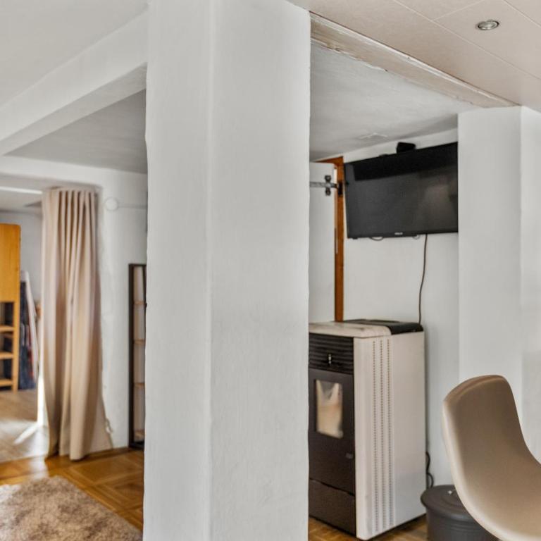 Historic Charming House 10 min from Crans-Montana - Chalet 3 Chambres - 64