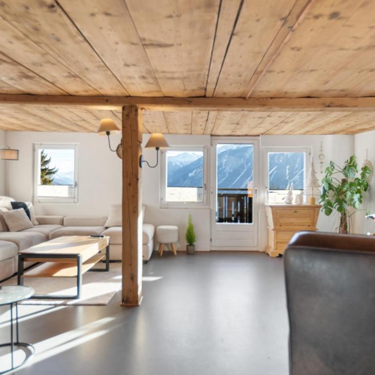 Historic Charming House 10 min from Crans-Montana - Chalet 3 Chambres - 56