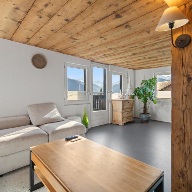 Historic Charming House 10 min from Crans-Montana - Chalet 3 Chambres - 57