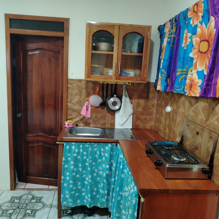 Mark’s home - Double Room with Private Bathroom - 3