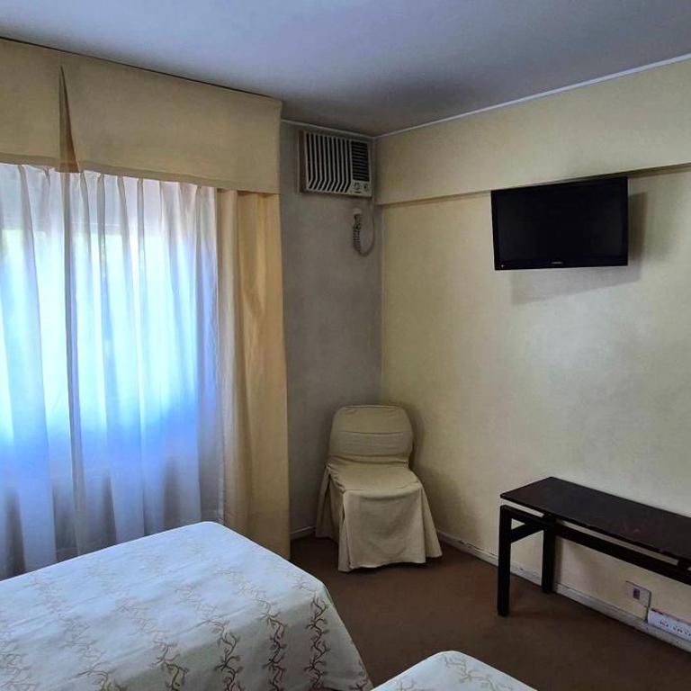 Hotel Puerta del Sol - Habitación Doble - 2 camas - 9