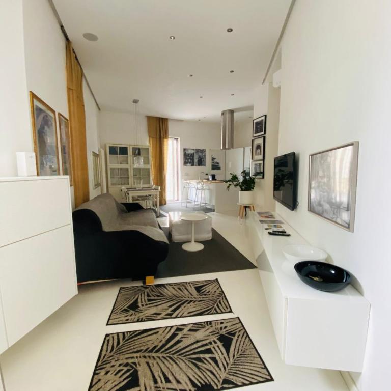 Rome, Beautiful Apartment in a Vintage Building - Appartamento con 2 Camere da Letto - 6