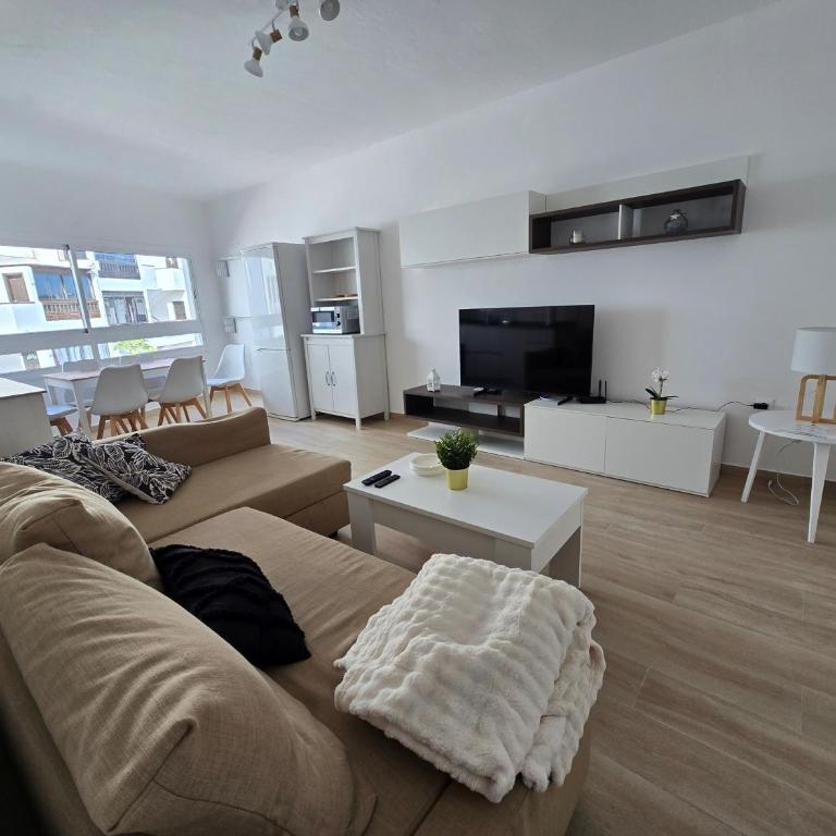 Casa Memela 5 - Three-Bedroom Apartment - 1