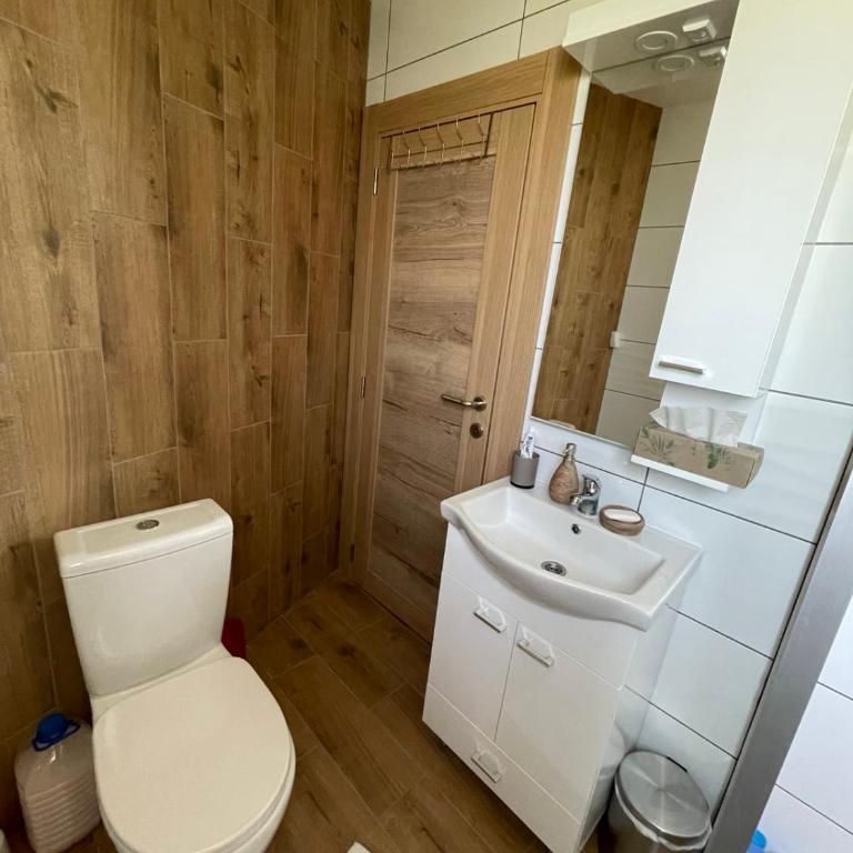 Koliba Relax Point - Two-Bedroom House - 13