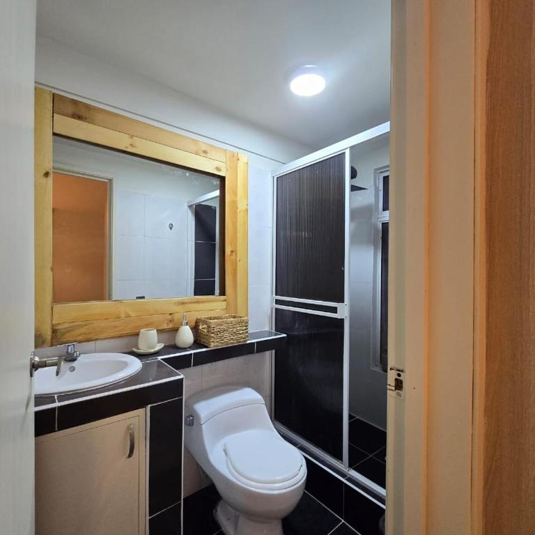 Molcabaña Casa con Jacuzzi privado y diseño de interiores profesional, ubicada en el norte de Armenia, es la casa TOP de Molca Travel - Three-Bedroom House - 51