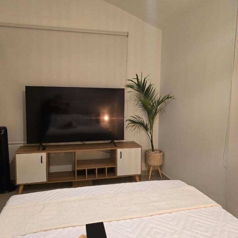 Molcabaña Casa con Jacuzzi privado y diseño de interiores profesional, ubicada en el norte de Armenia, es la casa TOP de Molca Travel - Three-Bedroom House - 53
