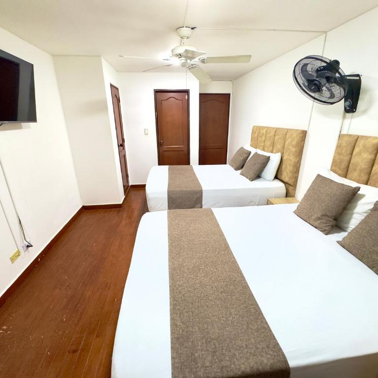 Hotel Pereira Central - Habitación Triple Deluxe - 5