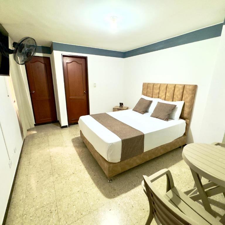 Hotel Pereira Central - Habitación Deluxe - 3