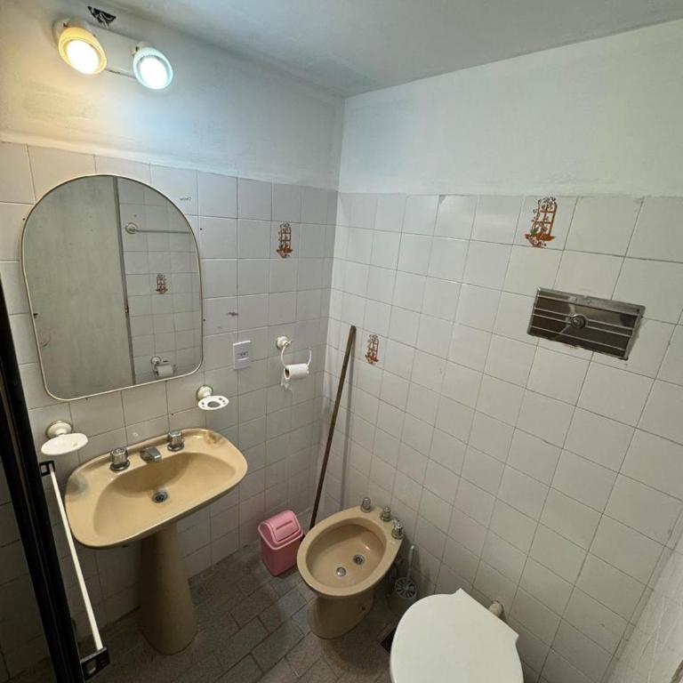 Duplex Zuviria en San Bernardo del Tuyu - Three-Bedroom House - 4