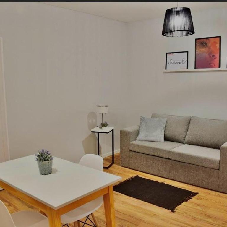 Hermoso departamento con piscina y sauna y cochera - Apartamento de 2 dormitorios - 3