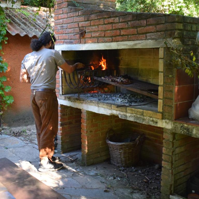 Family home in Las Delicias, garden and barbecue - Four-Bedroom House - 5
