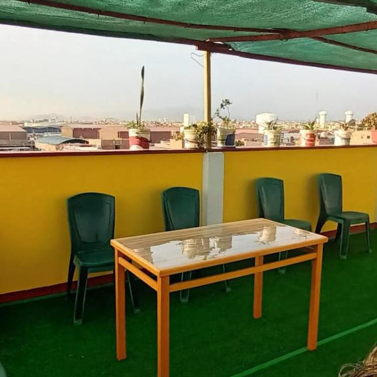 Apartamento Familiar con Baño Privado cerca al Aeropuerto - Family Room with Private Bathroom - 5