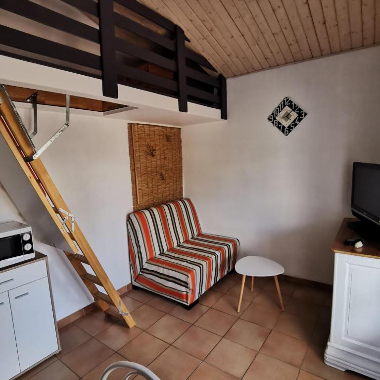 Maisonette avec piscine et parking, proche plage - FR-1-194-343 - Vacation Home - 8