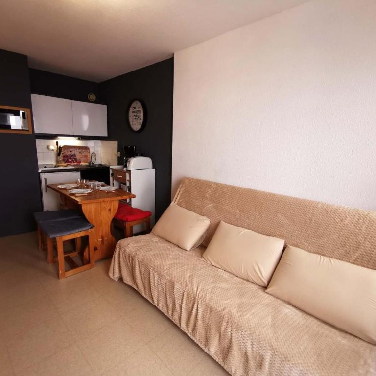 Studio cosy 3e étage, vue vallée, skis aux pieds - Studio - 8