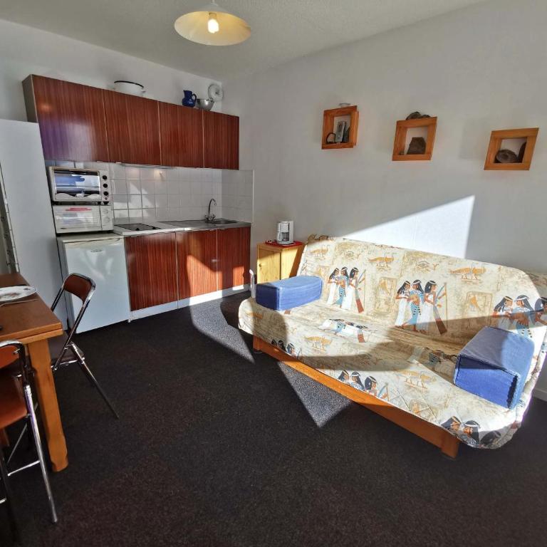 Studio cabine skis aux pieds, balcon, centre station - Appartement 1 Chambre - 10