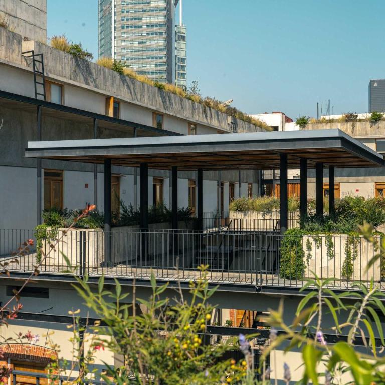 Loft Céntrico y Moderno en Edificio Histórico - Apartamento de 1 dormitorio - 1