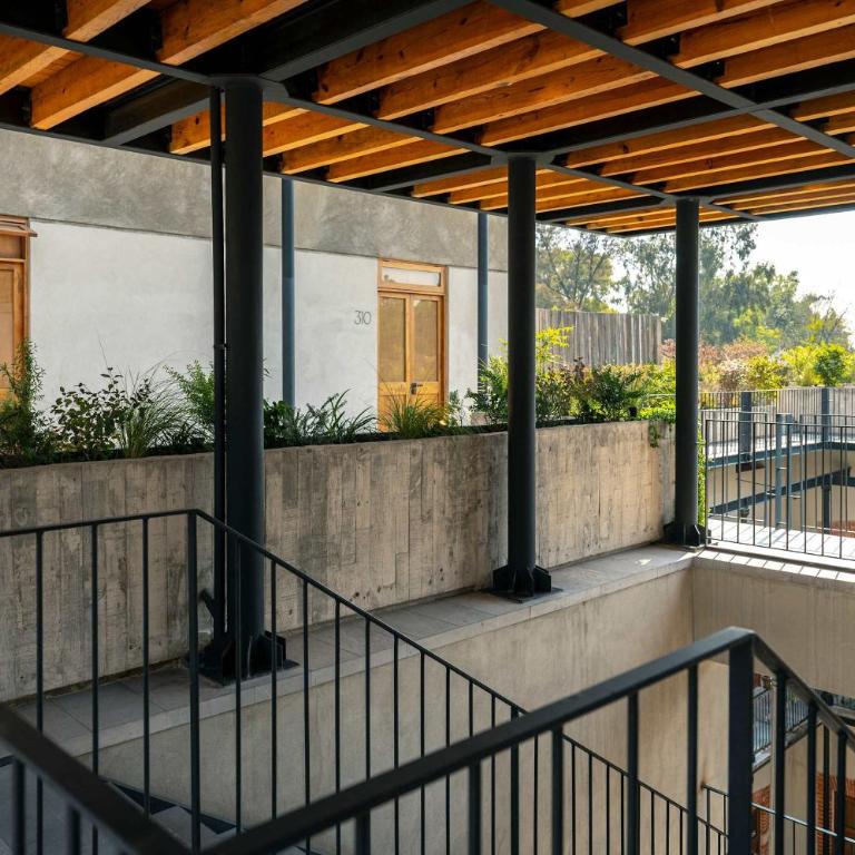 Loft Céntrico y Moderno en Edificio Histórico - Apartamento de 1 dormitorio - 28