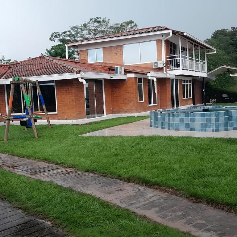 Colombia Escape - Cafe Acapulco Extasis - Three-Bedroom House - 13