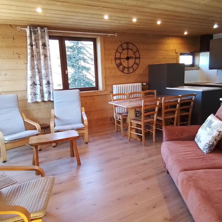 Aravis 1500, No 4, Appartement 3 pièces, Vue montagne - Two-Bedroom Apartment - 2