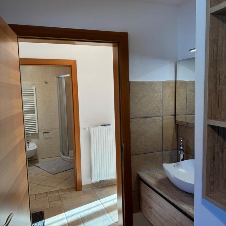 Mountain Flat Luna -Next train station Dobbiaco- - Appartamento Superior con 2 Camere da Letto e Balcone - 16