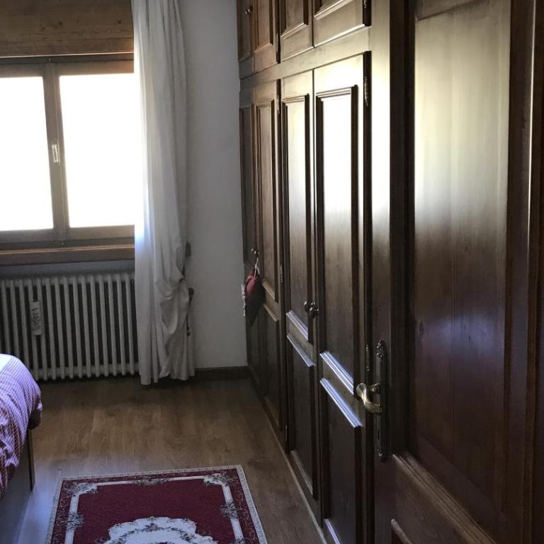 Ciasa Nonna Bon Bon - Camera Tripla con Bagno Privato Esterno - 1