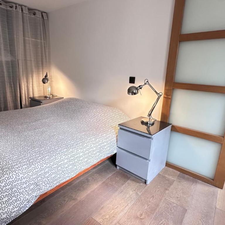 Bright 1-Bedroom in the Heart of the Marais - Apartment - 8