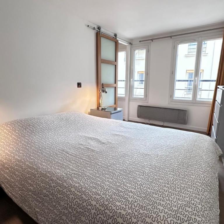 Bright 1-Bedroom in the Heart of the Marais - Apartment - 9