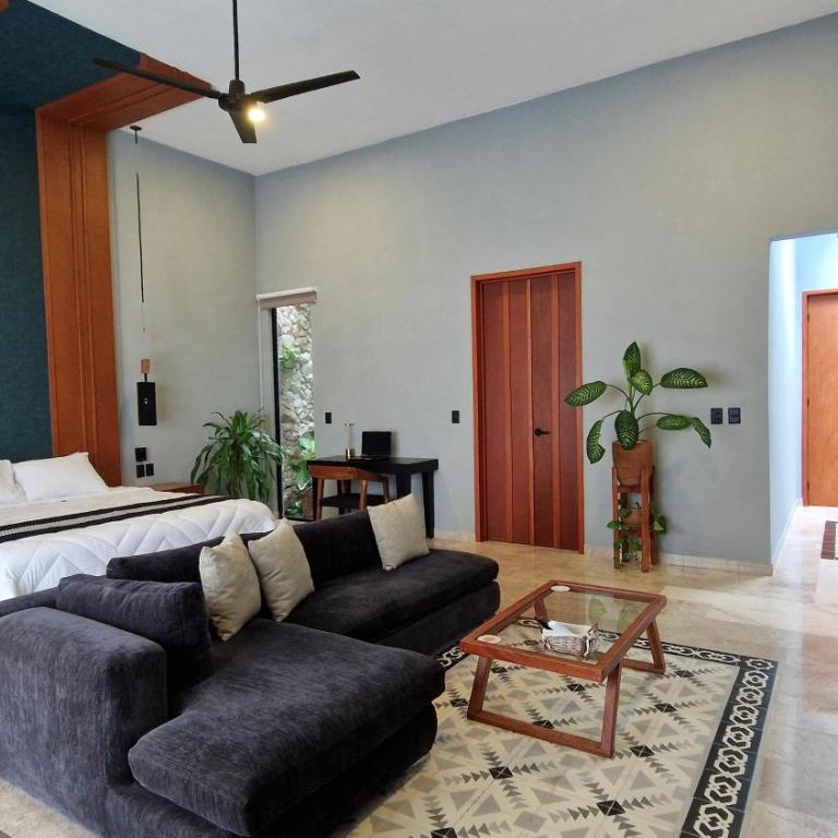 Casa María Eulalio - Boutique Guesthouse - Deluxe King Room - 2