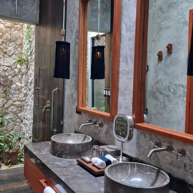 Casa María Eulalio - Boutique Guesthouse - Deluxe King Room - 15