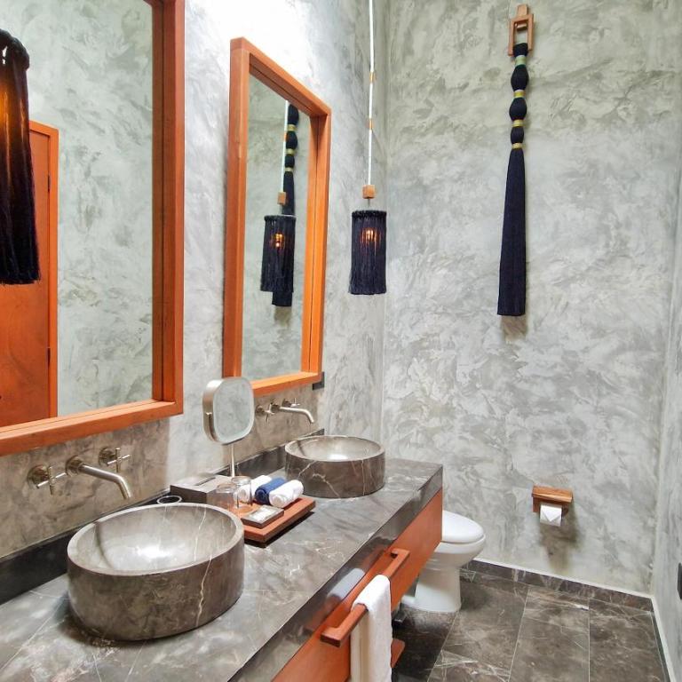 Casa María Eulalio - Boutique Guesthouse - Deluxe King Room - 16
