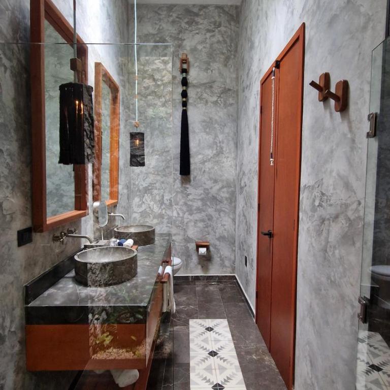 Casa María Eulalio - Boutique Guesthouse - Deluxe King Room - 17
