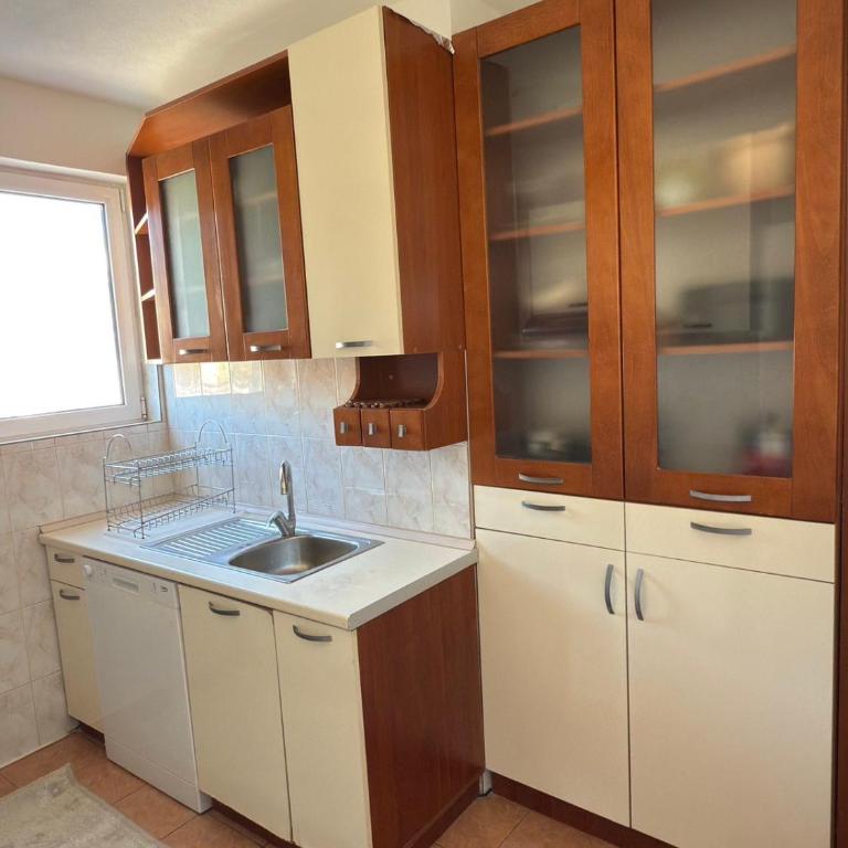 Bar Central Stay Apartment - Three-Bedroom Apartment - 9