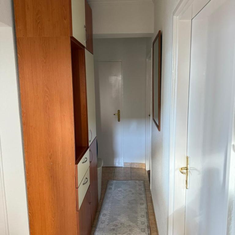Bar Central Stay Apartment - Three-Bedroom Apartment - 14
