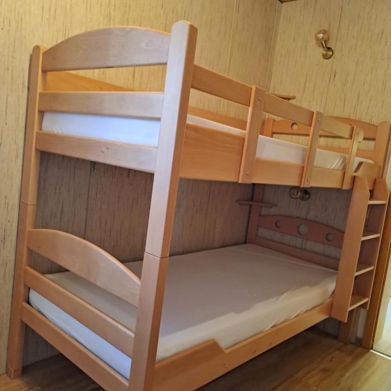 Haus Moni - Appartamento con 2 Camere da Letto e Balcone - 3