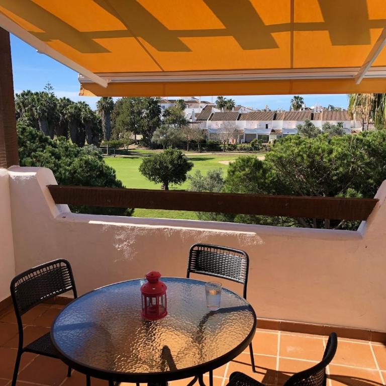 Sonnige und ruhige Ferienwohnung am Golfplatz von Costa Ballena - Apartamento de 2 dormitorios con balcón - 1