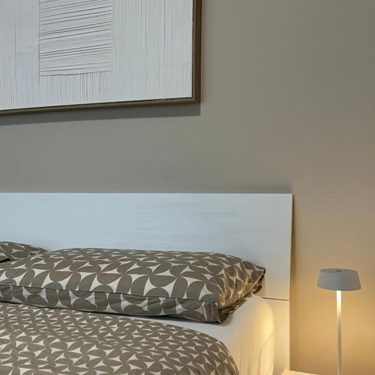 Turin Bicerin White - Studio Apartment with One Double Bed - 4