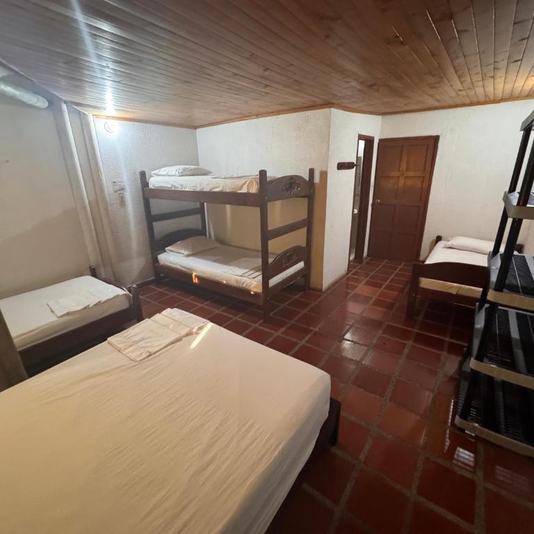 Eco Hotel El Reposo Melgar - Habitación cuádruple - 11