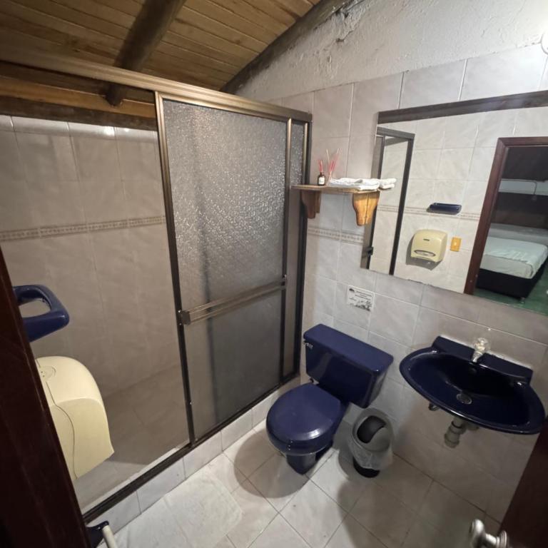 Eco Hotel El Reposo Melgar - Triple Room - 19