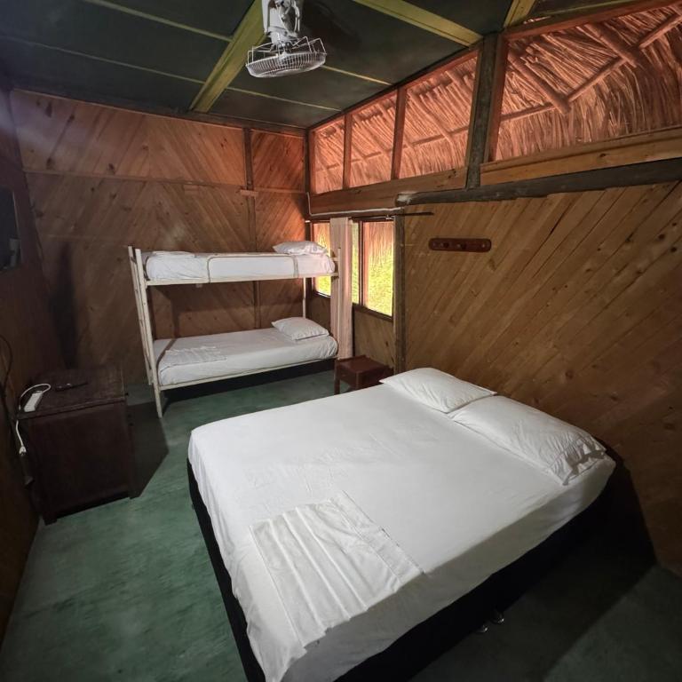 Eco Hotel El Reposo Melgar - Habitación Triple - 16