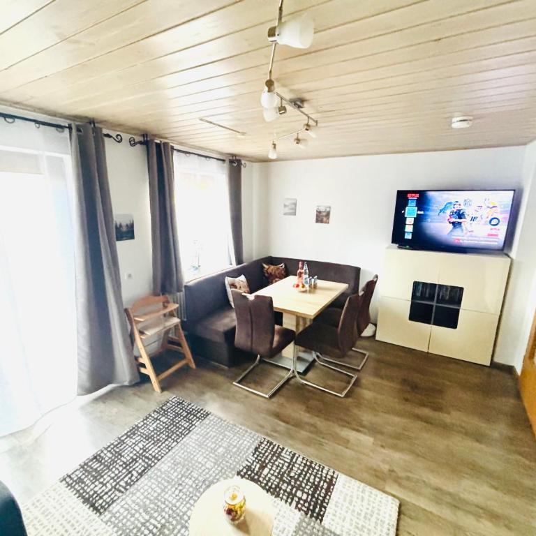 Christines Ferienwohnung - Apartment mit 1 Schlafzimmer - 4