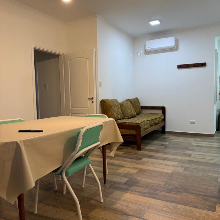 Departamento en Bragado B - Two-Bedroom Apartment - 6
