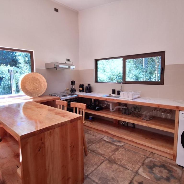Cabañas y Hostal Casa de Campo Rukaleufu a orillas del Rio Huiscapi - Chalet de 2 dormitorios - 19