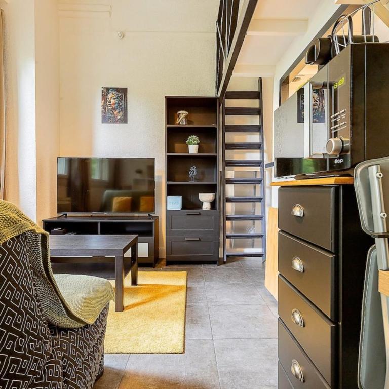 Platanes - St-Michel - Proche Stadium Tfc - Métro - Apartment mit 1 Schlafzimmer - 2