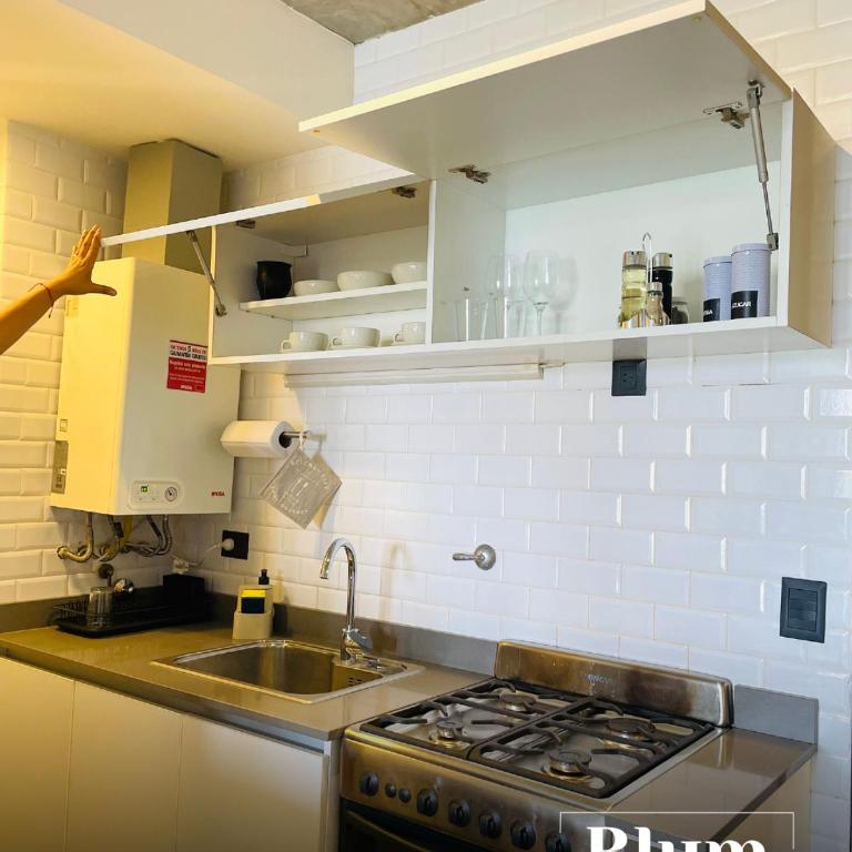 Blum Suites - One-Bedroom Apartment - 7