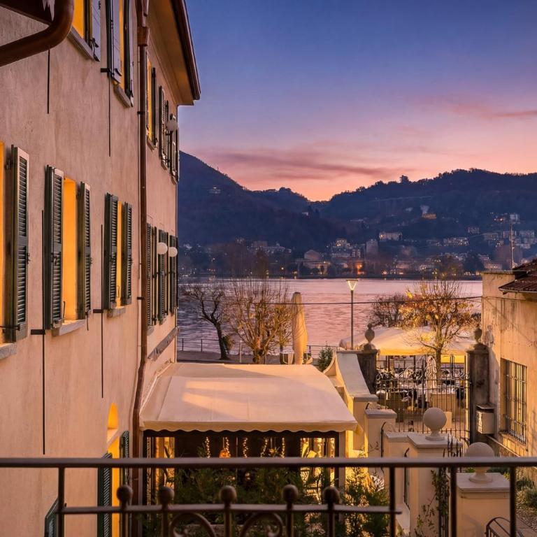 Como - Magic Garden House - Lake View - Two-Bedroom House - 1