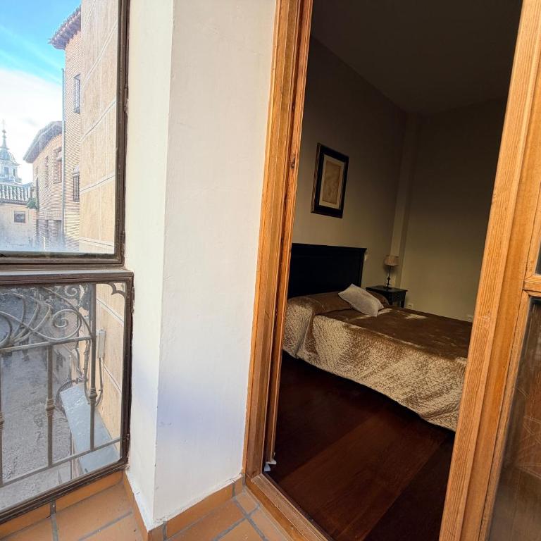 Smartmonki Sinagoga entre la Catedral y Zocodover - Apartamento con balcón - 13
