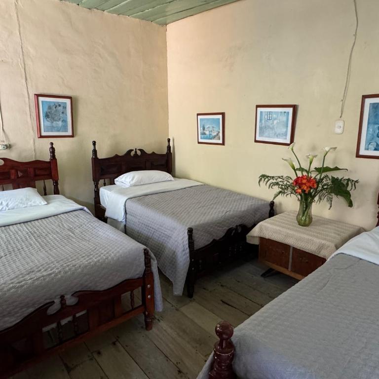 Casa colonial con encanto en Sonsón - Casa de 5 dormitorios - 10