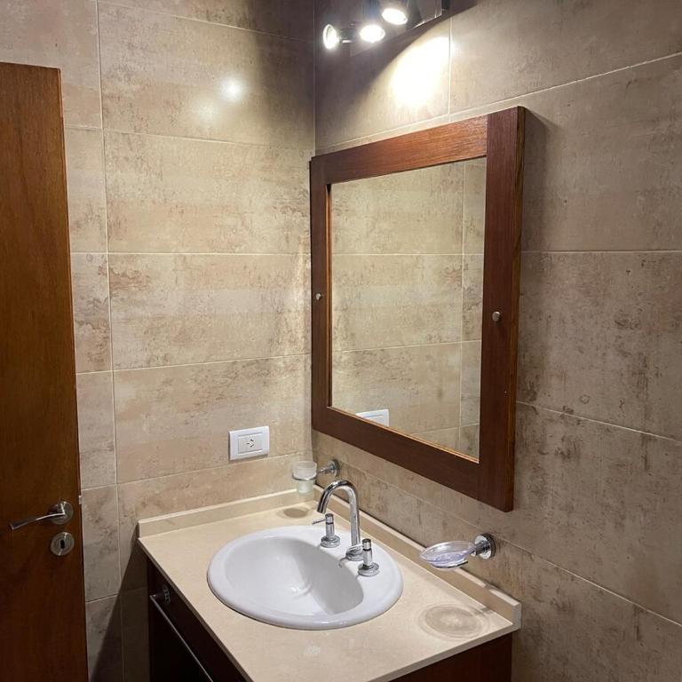 Bosque y Playa en casa - Two-Bedroom House - 14