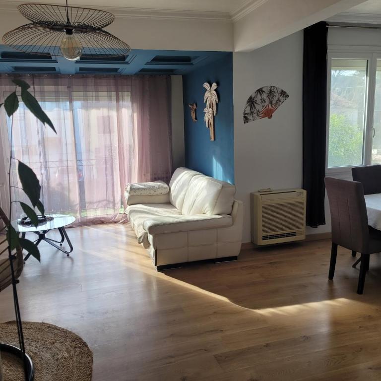 Maison 6 personnes avec jardin - Villa 2 Chambres - 4